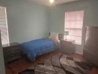 Escape to this charming villa in picturesque Palm Harbor. With 2 cozy bedrooms.