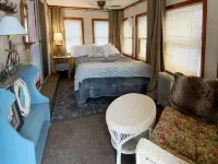 645 W. Osborne St - Captain's House - Sandusky