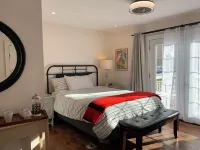 Charming 3-bedroom house with HUGE yard in Livingston Manor