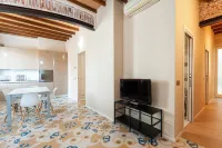 Cruise Port House by Wonderful Italy