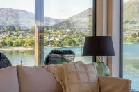 Marina Terrace Apartments, Wanaka - Mountain view