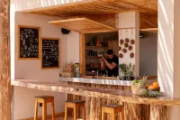 Aluna Dakhla - bar