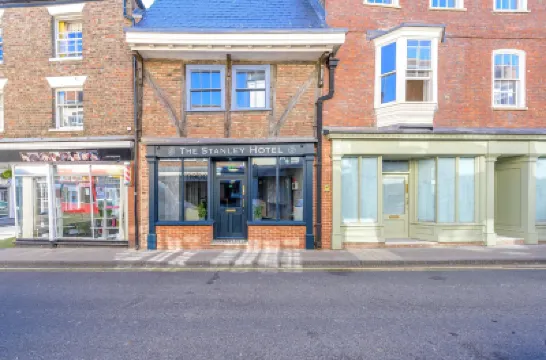 斯坦利酒店 鄰近Boston College的酒店