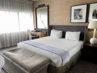 The Royal Hotel by Coastlands Hotels & Resorts Hotels near Olive Convention Center