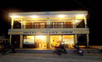 MeroStay 101 Hotel Valley View Inn