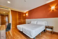 Checkin Madrid Móstoles Отели рядом с достопримечательностью «Recinto Ferial»