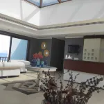 Small Beach Hotel - Bathtub