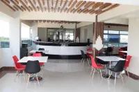 Paraiso Gardens Hotel Wote Town