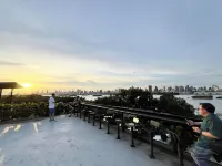 ARTTRA VILLA Hotels in Phra Pradaeng District