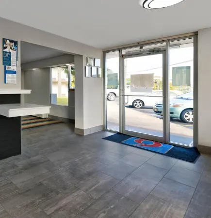 Motel 6 McDonough, GA