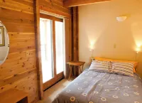 Cozy Mountain Cabin: Modern Amenities, Room for the Whole Family and then some