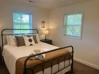 Good Vibes Only: Red River Gorge! Large Game Room! Hot Tub!