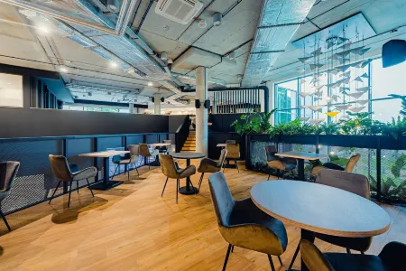 Apartamenty Collegia Отели рядом с достопримечательностью «Длинный Рынок»