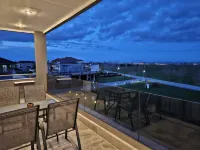 Peloton Inn