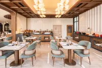 Holiday Inn GURGAON NH8 by IHG - breakfast