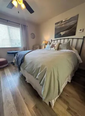 Sagewood Hideaway- close to town Hotels near Arcata Airport