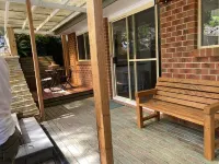 Catalina House - cosy, clean and comfortable