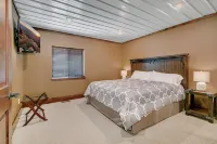 Perfect Retreat in the Heart of Crosslake