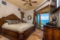 Villa #18 - Ventana - Five Bedroom Beachfront Home, Sleeps 14