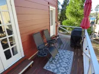 Romantic Tiny Cabin- With Lake View