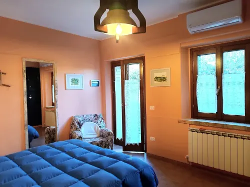 In Farmhouse independent apartment 2+2 people. Breathtaking view!