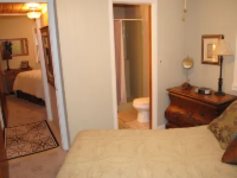 Dream Catcher Cottage~This is the One You've Been Looking For!! Hotels in Interlochen