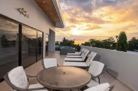 Spacious 7 Bedroom Luxury Villa Steps From The Beach, South Jaco! - 4-Star