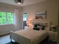 Lake House with Jacuzzi Hotels near Gazcue