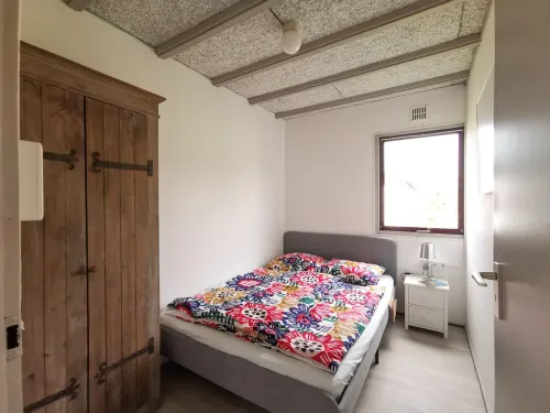 Small, detached vacation home in a small, family-friendly park