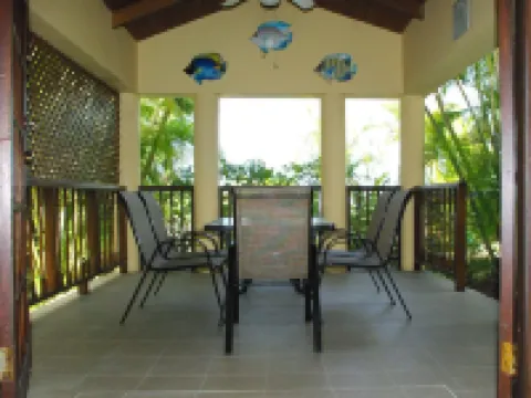 SUMMER SALE Stunning 3 Bed Child Friendly Villa, Private Pool. St James, Hotels in Prospect