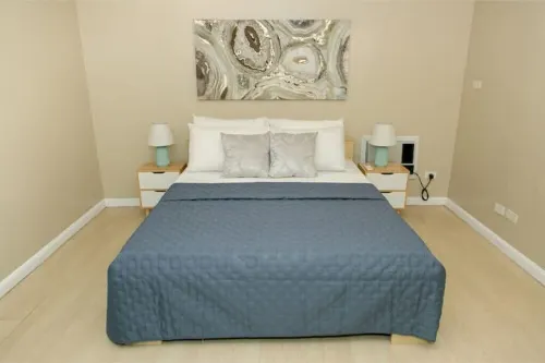 Spacious 2BR in BGC w/Fast Wi-Fi, Netflix & UHD TV