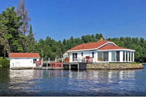 Private Island - Largest Fresh Water Reservoir in Mass....