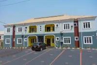 AJI(1.0) | 1 BED Studio space (Ijegun, Lagos) Hotel in zona Lagos State University