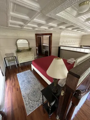 The Reserve Lodge” Fish-Beach-Play-Stay Hotels near Chesapeake Bay Bridge-Tunnel