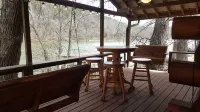 Secluded Cabin + Guest House with *Private Dock' at West End of Lake Taneycomo
