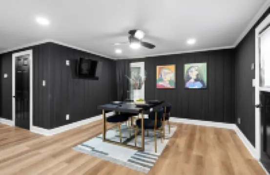 Modern Cottage - City Center