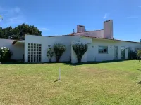 Villa with privacity and near beaches. Private swimming pool and great garden Hotels in Amor