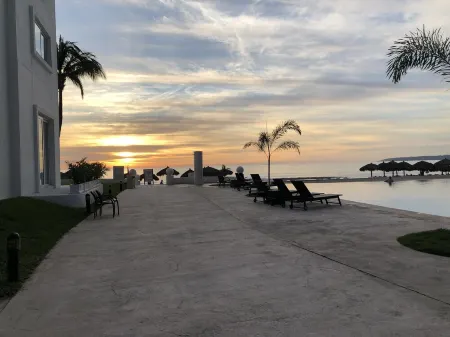 Departamento DE LUJO en Hotel Dreams Villamagna FRENTE AL MAR y Piscinas,Terraz