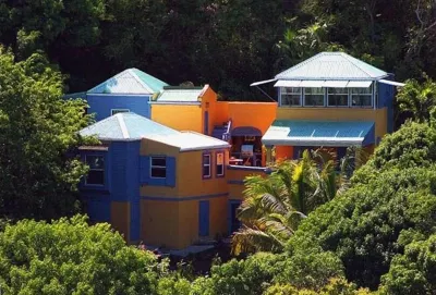 Limeberry House, easy walking to Longbay & Smugglers Cove, beaches Hotels in 