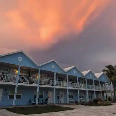Newly renovated Oceanfront Townhouse with Stunning Views & Private Beach Access Hotel Exterior