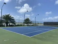 Gold Coast Newly Updated Townhouse 5 min from the Beach