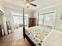 1918 Downtown Cary w/ 4BR+3BA ~ walk 2 new park shops breweries & restaurants!