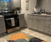 Brand New Studio apart.  free parking Hotels in Broadview