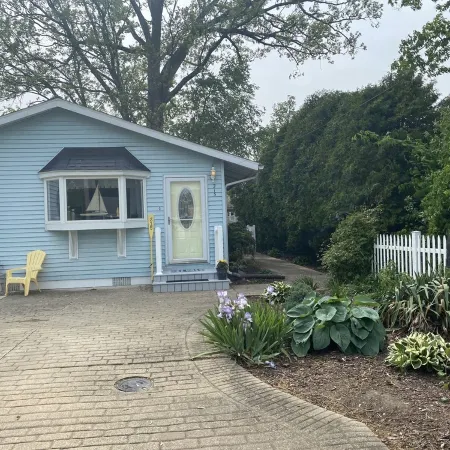 Charming Lake House in Huron; close to Cedar Point, Sports Force, Kalahari