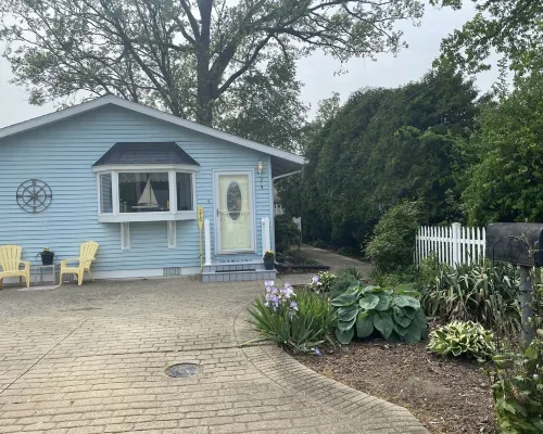 Charming Lake House in Huron; close to Cedar Point, Sports Force, Kalahari Hotels in Huron