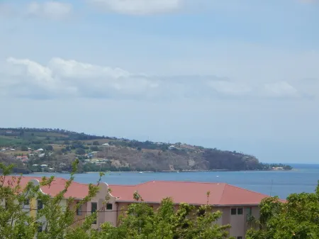 La Kay Dédé, spacious apartment between sea and mountains