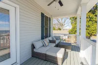 4-bedroom house in wonderful Colonial Beach