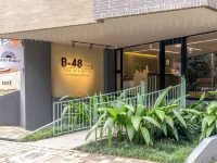 B 48 生活由B Rent Plaza de Toros La Macarena附近的飯店