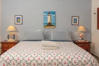 Comfortable beds & a hot meal await you. Beach front. LasTunas - Telchac Pto. Hotels in Sinanche