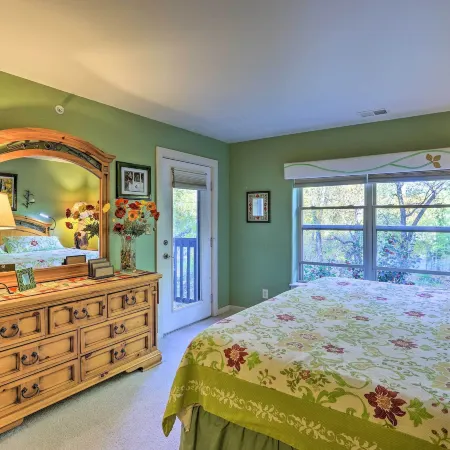 Walkable Dtwn Condo ~ 5 Miles to Beaver Creek Ski!